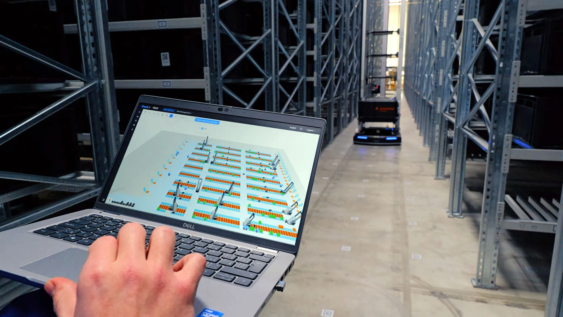 In Control of the Robots: VertiNode® Elevates Warehouse Automation with Advanced AMR Integration