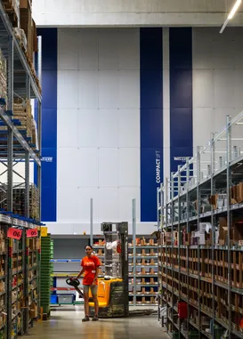 Fotografie – Automatizace ve skladu Grizly se zakladači Compact Lift (21/21)