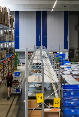 Fotografie – Automatizace ve skladu Grizly se zakladači Compact Lift (19/21)