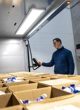 Photograph – Compact Lift in the new warehouse of the Czech manufacturer of waste systems, Plast Brno (9/20)