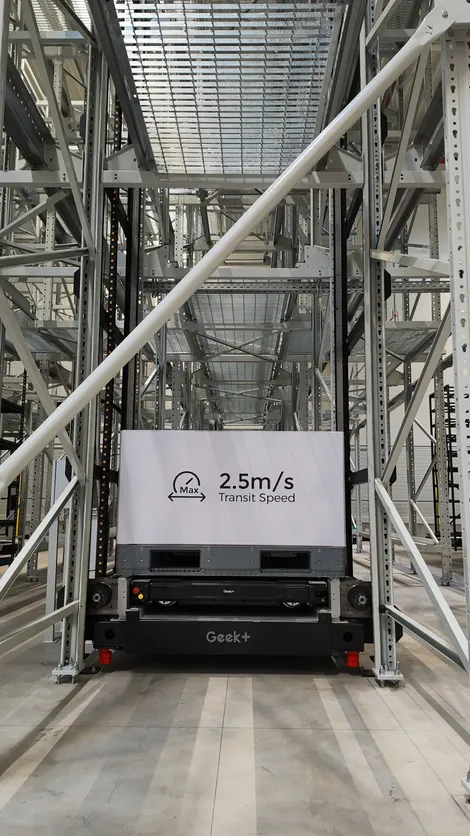 Geekplus otevřel evropské inovační centrum v Düsseldorfu. Vertiflex byl u toho – 3/15