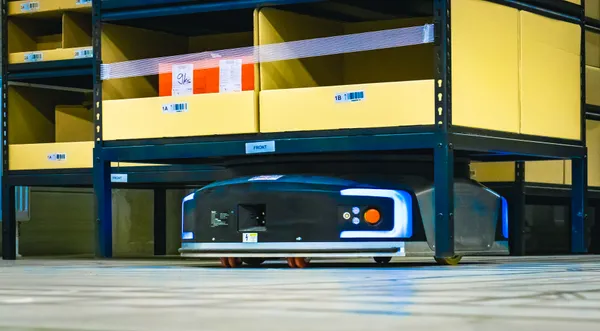 Photo – Shelf-to-Person robotic warehouse for a leading distributor of electrical installation materials (9/21)